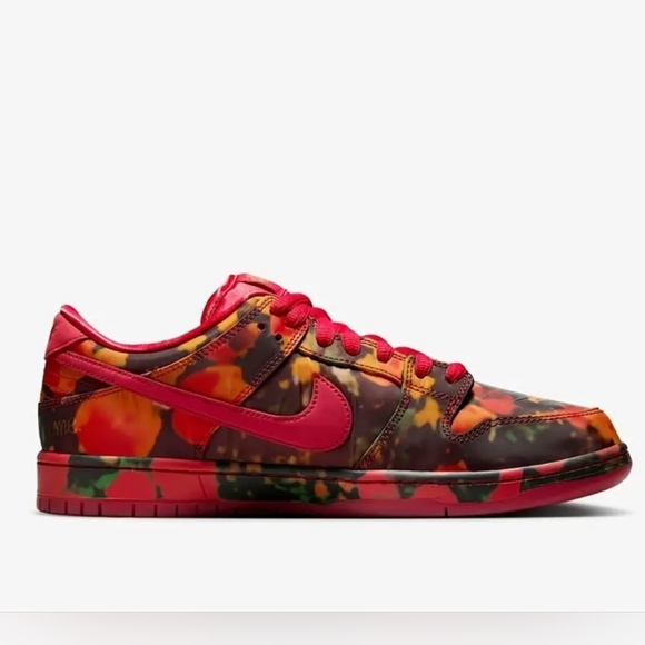 Nike Men Multicolor Camouflage Sneakers